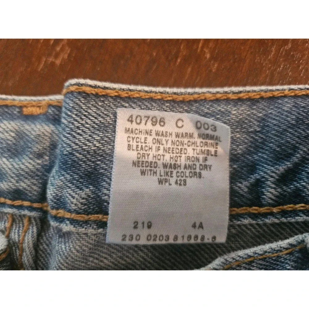 Levi's 550 Relaxed Fit Denim Shorts Mens 38 Blue Light Wash Jean Shorts